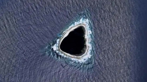 Un mystérieux trou noir au milieu du Pacifique repéré sur Google...
