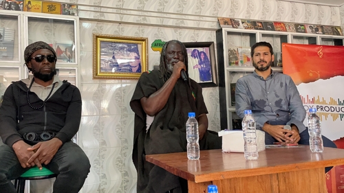 Côte d’Ivoire / Musique : Tiken Jah Fakoly fait son retour sur la...