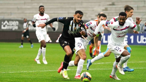 Angers SCO : fin de saison pour Sofiane Boufal