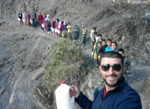 (Vidéo) Dans un village du Rif, un professeur marocain amène l'eau...