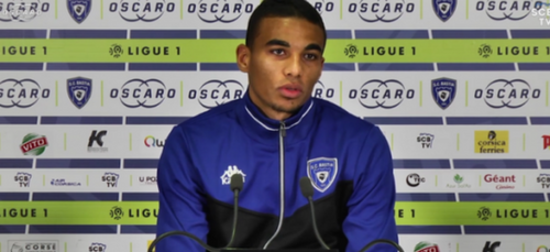 En recrutant Alexander Djiku, Caen sauve le SC Bastia