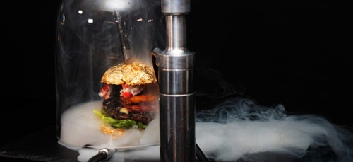 Voici le burger le plus cher du monde, vendu à 5.000 euros (photos)