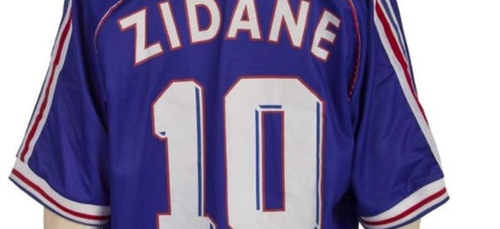 France-Brésil 98 : un maillot de Zidane vendu 100 000 dollars