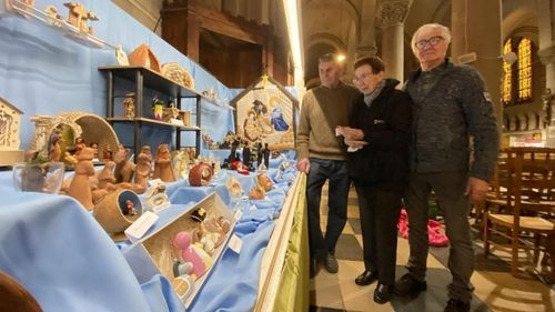 Steenwerck: 1000 crèches exposées, à l'église