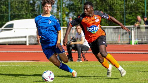 Stade lavallois : Dembo Sylla signe professionnel avec Laval