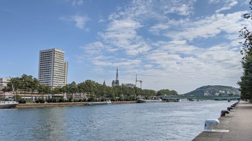 Rouen : un jeune homme meurt après s’être noyé dans la Seine
