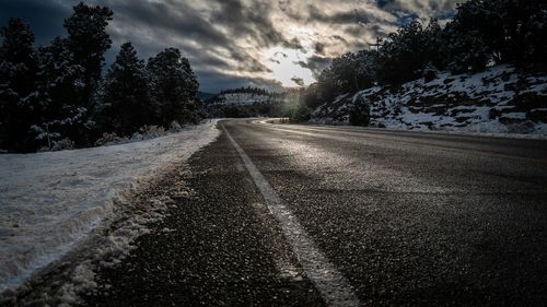 Verglas, neige : l'état des routes de ce mardi matin dans les...