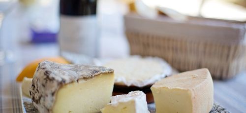 Les bienfaits du fromage et une appli pour éviter de se perdre :...