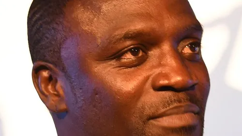 Akon a-t-il trompé son public ?