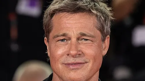 Brad Pitt est heureux et il le dit 