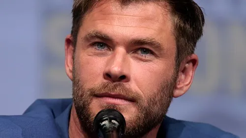 Chris Hemsworth a été déprimé par les commentaires négatifs de...
