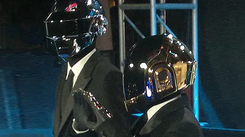 LES DAFT PUNK VONT-ILS FAIRE LEUR RETOUR ?