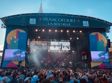 Revivez la journée d’ouverture des Francofolies 2021, comme si vous...