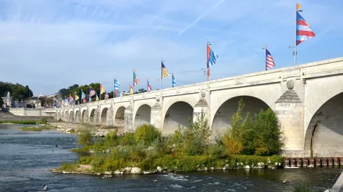 Tours : Deux jeunes femmes ont failli se noyer dans la Loire