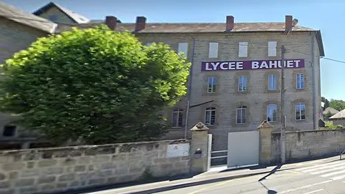 Une enseignante menacée par un élève armé dans un lycée de Brive