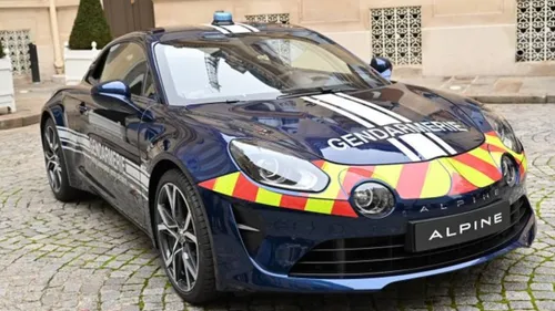 Dans le Grand-Ouest, les gendarmeries réceptionnent leur Alpine