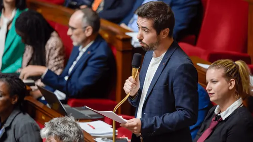 Un député de Loire-Atlantique interpellé avec un dealer à Paris