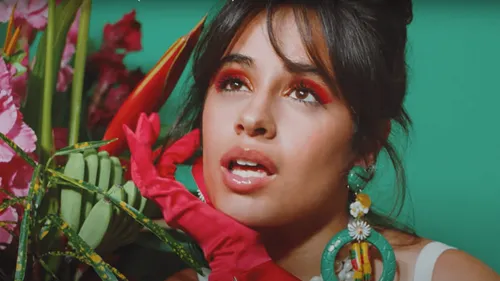 Camila Cabello dévoile son nouveau titre "Don’t Go Yet"