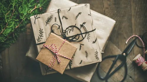 Le plafond des chèques cadeaux sera relevé à 250 euros pour Noël