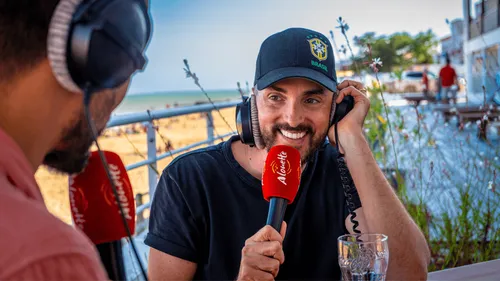 La réédition de son album, sa tournée, son nouveau clip......