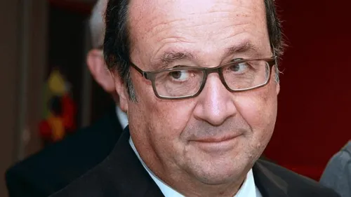 Vente aux enchères du scooter de François Hollande en...