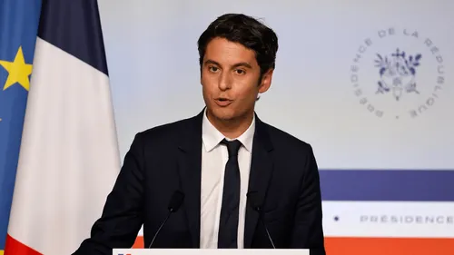 Colère des agriculteurs : Gabriel Attal sur une exploitation...