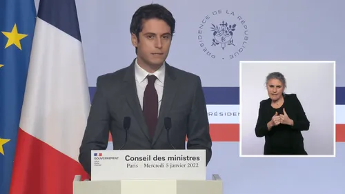 Pass vaccinal : Gabriel Attal écarte un recours au 49.3