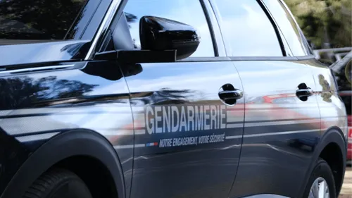 Gaz hilarant, cannabis, cocaïne : une conductrice arrêtée sur l'A10...