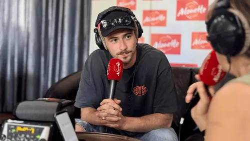 Alouette en direct du Festival de Poupet avec Pierre Garnier et...