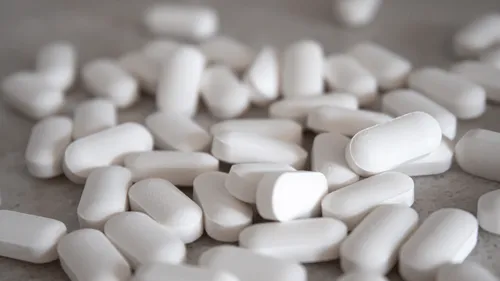 Le régulateur européen approuve la pilule anti-Covid de Pfizer