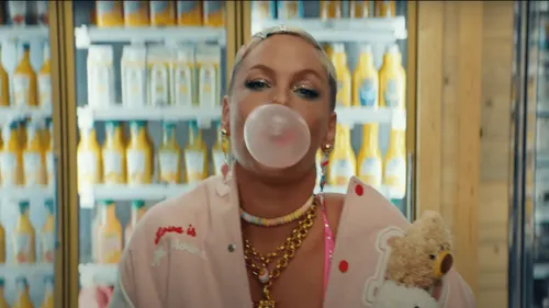 Pink : son nouveau single "Never Gonna Not Dance Again" 