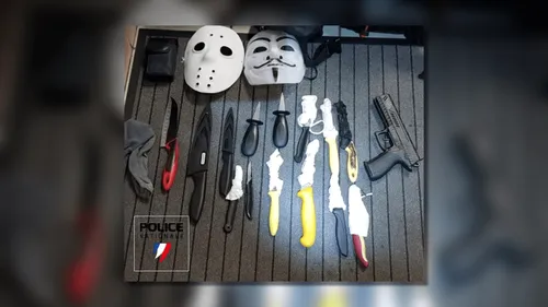Nantes : un adolescent angevin interpellé avec de nombreux couteaux...