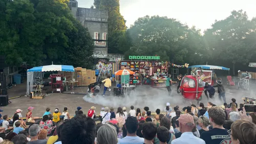 À Nantes, Royal de Luxe continue d’enchanter petits et grands