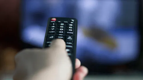 C8 et NRJ 12 vont quitter la TNT, Ouest-France TV et Réels TV retenues