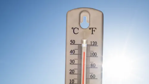 Été 2024 : toujours plus chaud en France, une "relative fraîcheur"...