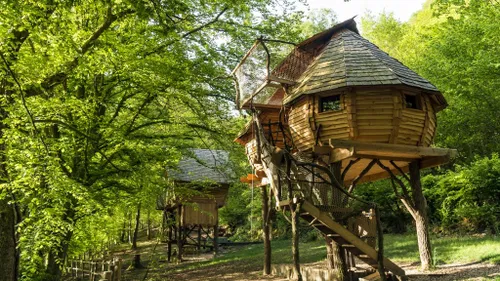 Gagnez votre nuit insolite dans les arbres 