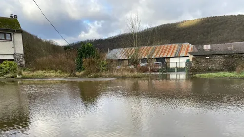 Tempête : la situation des cours d 'eau s'améliore dans les Ardennes