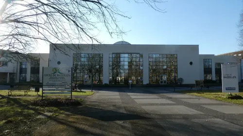 Une enquête ouverte après l'alerte à la bombe dans un lycée