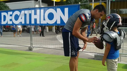 Un magasin de sport organise une grande fête pour découvrir les...