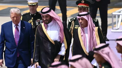 Donald Trump en déplacement en Arabie saoudite, au Qatar et aux...