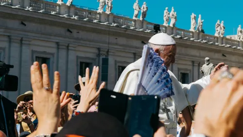 Les funérailles du pape François samedi prochain sur la place...