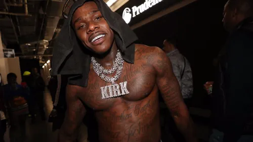 Dababy impliqué dans une fusillade, un membre de son équipe arrêté...