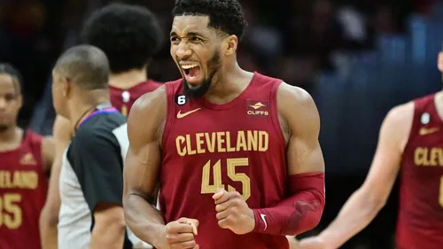 Donovan Mitchell : 71 points pour sa victoire face aux Bulls !