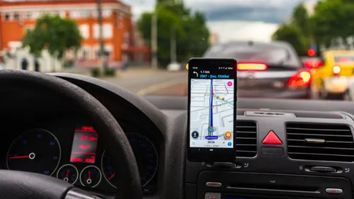 Waze révolutionne votre conduite avec son intelligence artificielle