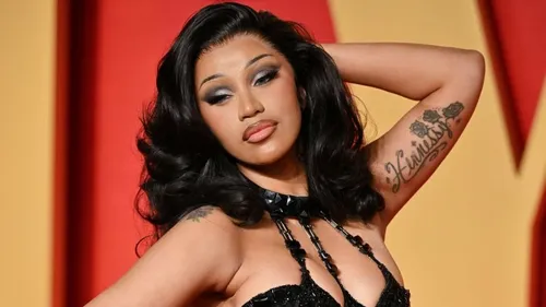 Cardi B dévoile des clichés attendrissants de moments avec son...