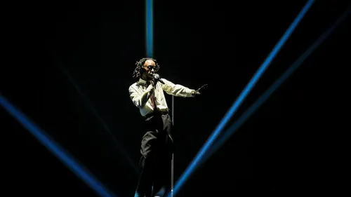 Luidji dévoile son album live et une série de vlogs sur sa tournée...