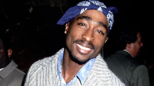 2Pac : son amie Jada Pinkett Smith partage un poème inédit du...