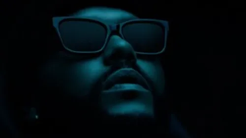 Swedish House Mafia - Moth To A Flame (feat. The Weeknd)