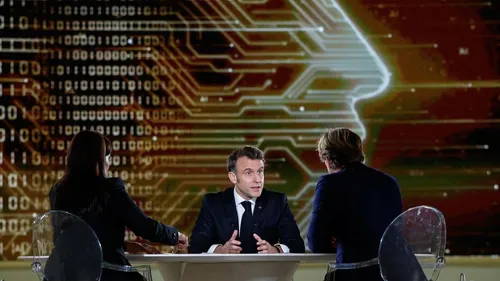Macron en quête de milliards d'euros d'investissements pour l'IA 