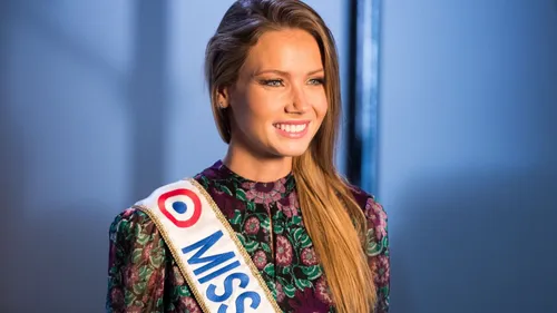 Amandine Petit (Miss France 2021) brise le silence sur les réseaux...